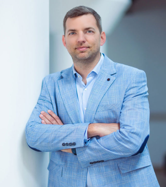 Dr. Nyaka Gergely Head of Business Development_HR-Rent